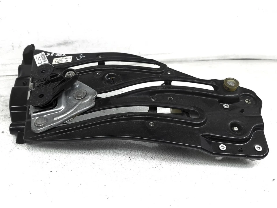 2009-2016 Bmw Z4 Rear Driver Left Quarter Glass Window Regulator 51-37-7-198-307 - Image 2 of 4