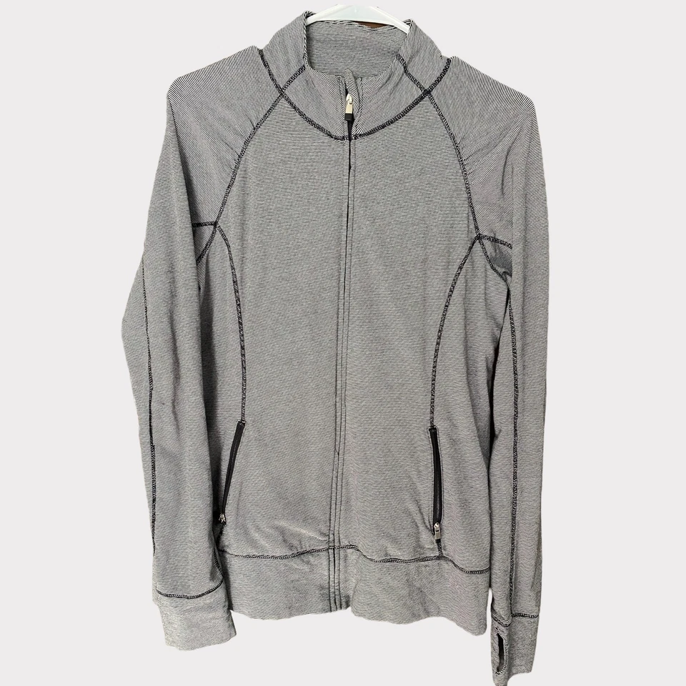 Толстовка женская на молнии GapBody большая черная белая полоса - Изображение 2 из 4