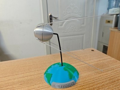 1/10 CCCP Sputnik-1 Спутник-1 Satellite Earth's base Spacecraft 3D Model