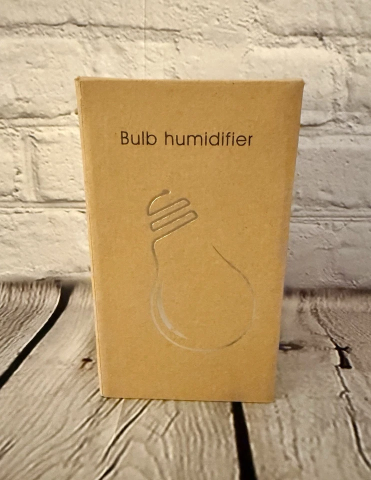 Light Bulb Humidifier Lighted Aromatherapy Diffuser Novelty USB Powered NIB Gift - Image 3 of 4