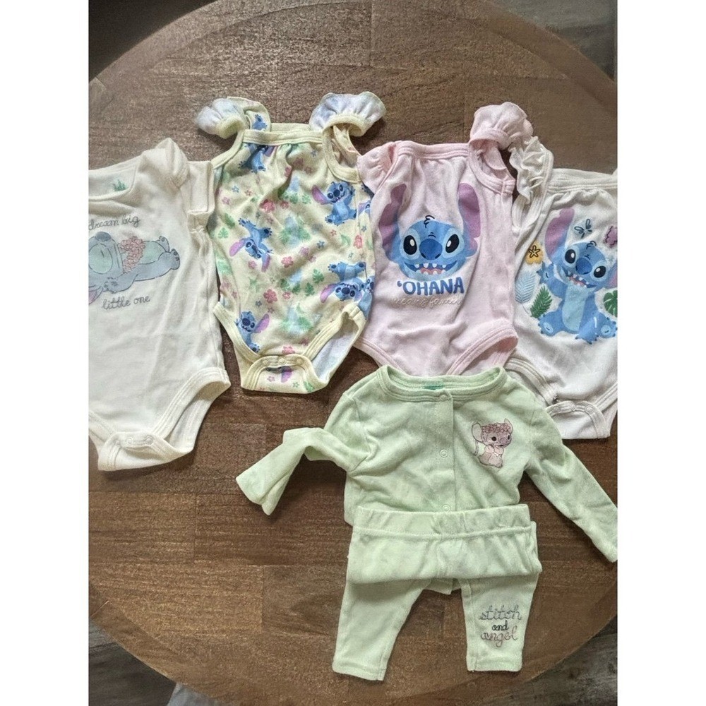 Disney's Lilo & Stitch baby girl 0-3 Months Clothes