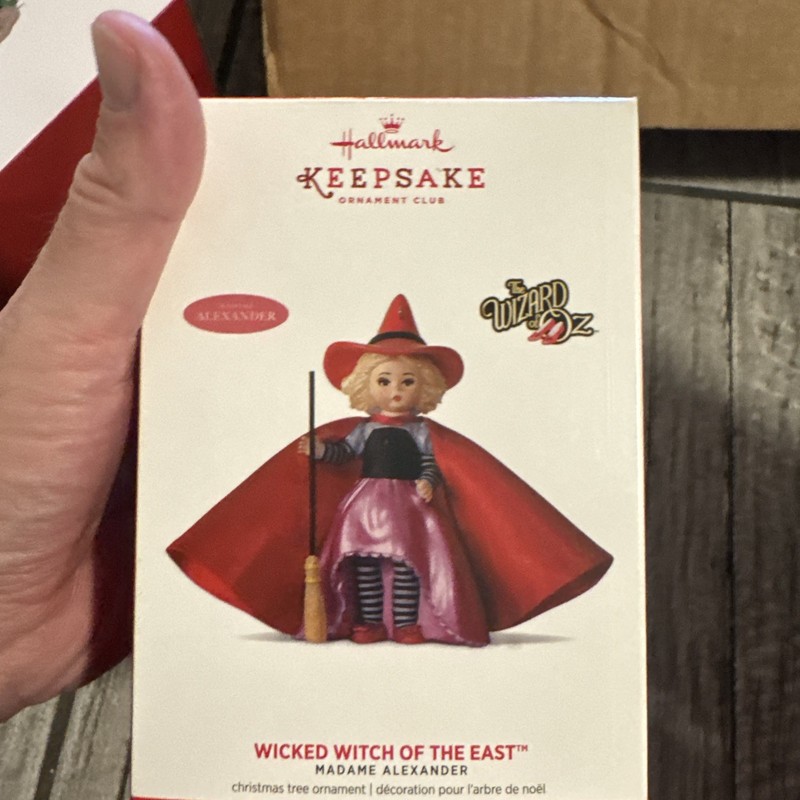 2017 Hallmark The Wizard Of Oz WICKED WITCH OF THE  EAST  M. Alexander Ornament