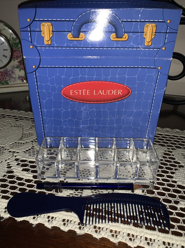Estee Lauder Gift Set 3 Pc Lip Liner - Tawny, Comb, Lipstick Holder NOS