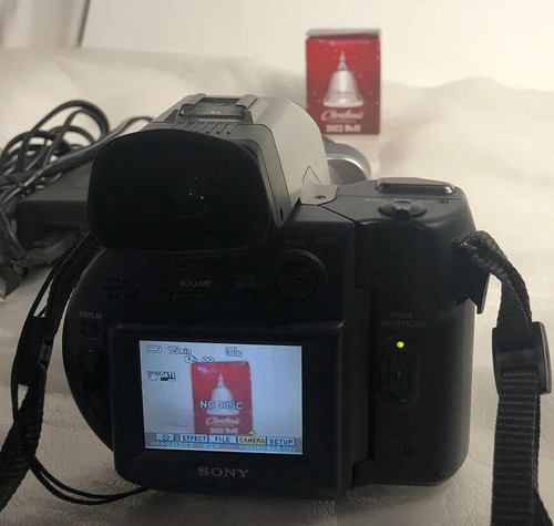 Sony Mavica MVC-CD1000 Digital Camera-w/battery,power adapter,Excellent Conditio - Picture 8 of 21