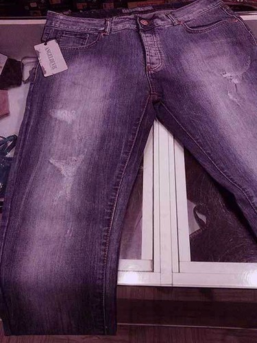 Jeans uomo Angel Devil in cotone elasticizzato con rotture frontali art 14040103 - Foto 3 di 6