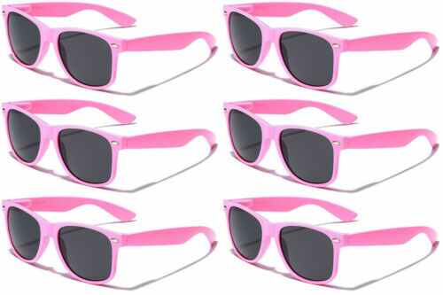 Loewe LW40145I 72E Sunglasses Shiny Pink Cat Eye Frame, Brown Lenses Loewe LW40145I 72E Shiny Pink/Brown 52-21-140 Sunglasses New  main image 3
