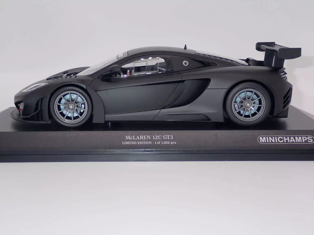 MINICHAMPS 1/18 car McLaren MP4-12C GT3 Street 2012 matt black