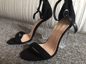 plt black heels
