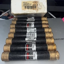 8 X BUSSMAN FUSETRON FRS-R-2  RK5 2 AMPS 600 VOLTS  (￼G3L1)