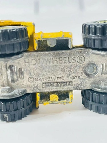 Vintage Hot Wheels Yellow Construction Truck 1979 Diecast Malaysia - Picture 11 of 11