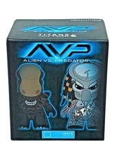 Alien vs Predator Loot Crate Exclusive Titans Vinyl Blindbox * 2015 * Sealed