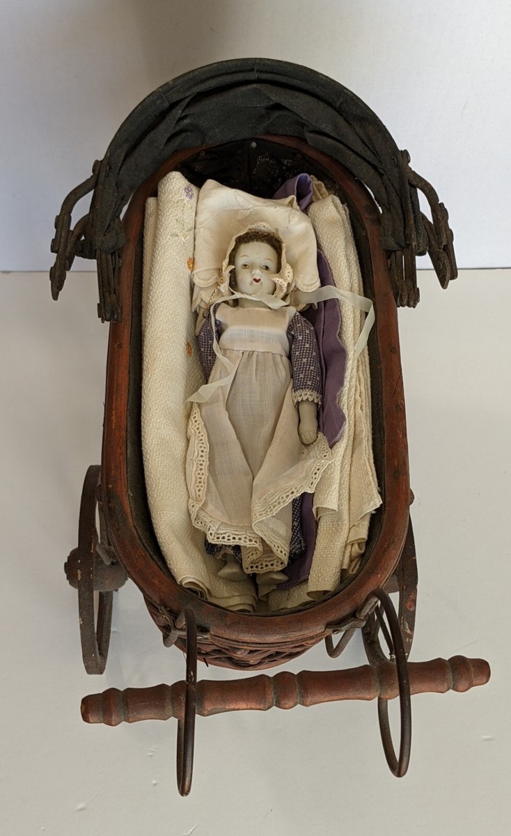 Vintage Antique Baby Doll Carriage Stroller buggy with Doll