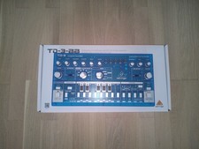 Behringer TD-3 blau mit OVP | wenig benutzt | Bass Line Synthesizer | TD-3-BB