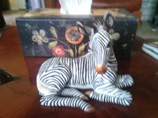 1995 Lenox Grevy's Zebra Foal Fine Porcelain Smithsonian Inst. 5" Tall x 7" Long