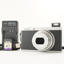 FUJIFILM XF1 Black With 4GB SDHC Card Digital Camera from Japan 7196