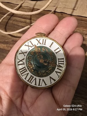Antique Small Brass Pillbox W/Clock Hand Reminder Pill Case