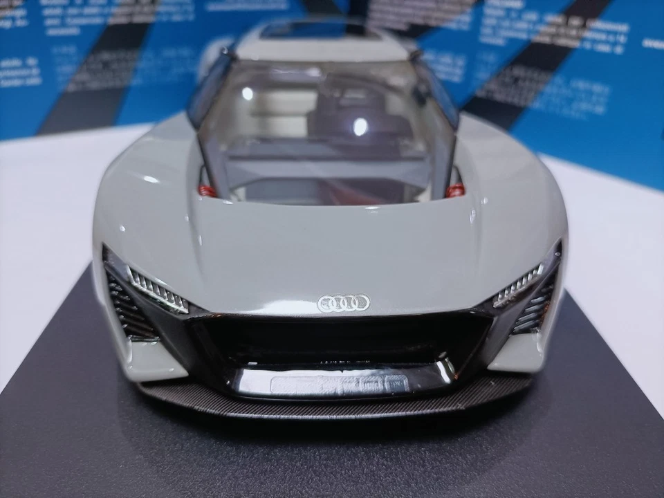 Autocult 1:18 Audi PB18 e-tron 2018 чисто электрический концепт-кар модель - Изображение 4 из 4