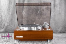 YAMAHA GT-2000X Vintage Direct-Drive Turntable in Very Good Condition