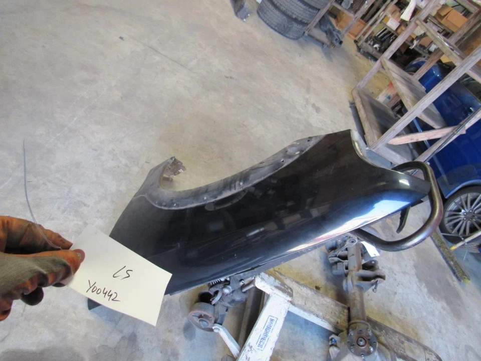 1998 2002 Lincoln Navigator left driver side front fender quarter panel OEM — 第 2/4 张图片