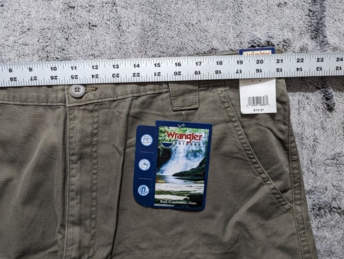 Wrangler Outdoor Tapered Leg Pants Men's Size 42x30 Green - Picture 6 of 13