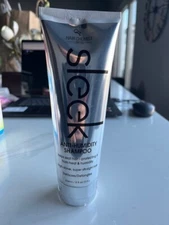 Hair Chemist SLEEK Anti Humidity SHAMPOO Helps Seal Hair PROTECT From Heat 8 oz.