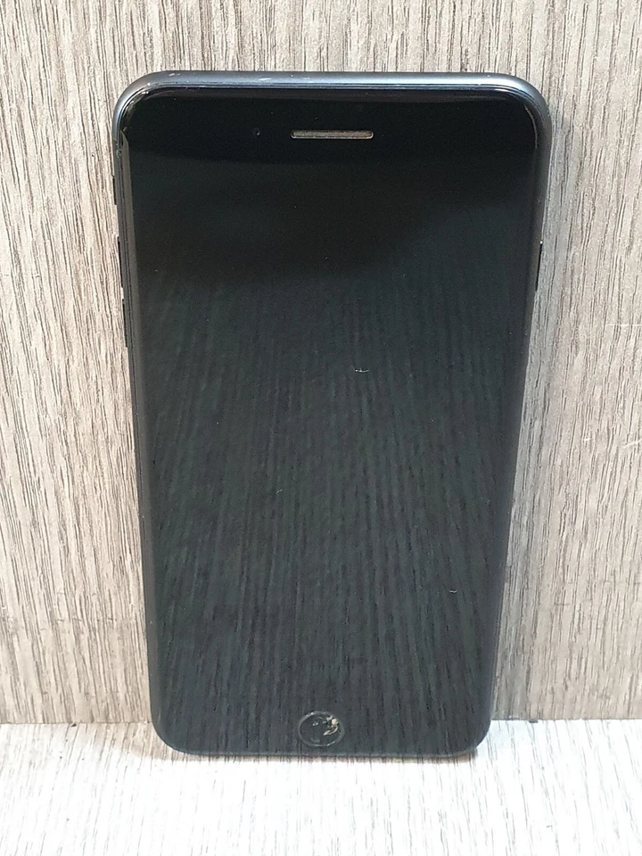 A1784 Apple iPhone 7 Plus 128GB Black (Vodafone Locked) - Grade D EC3001 - Image 2 of 4