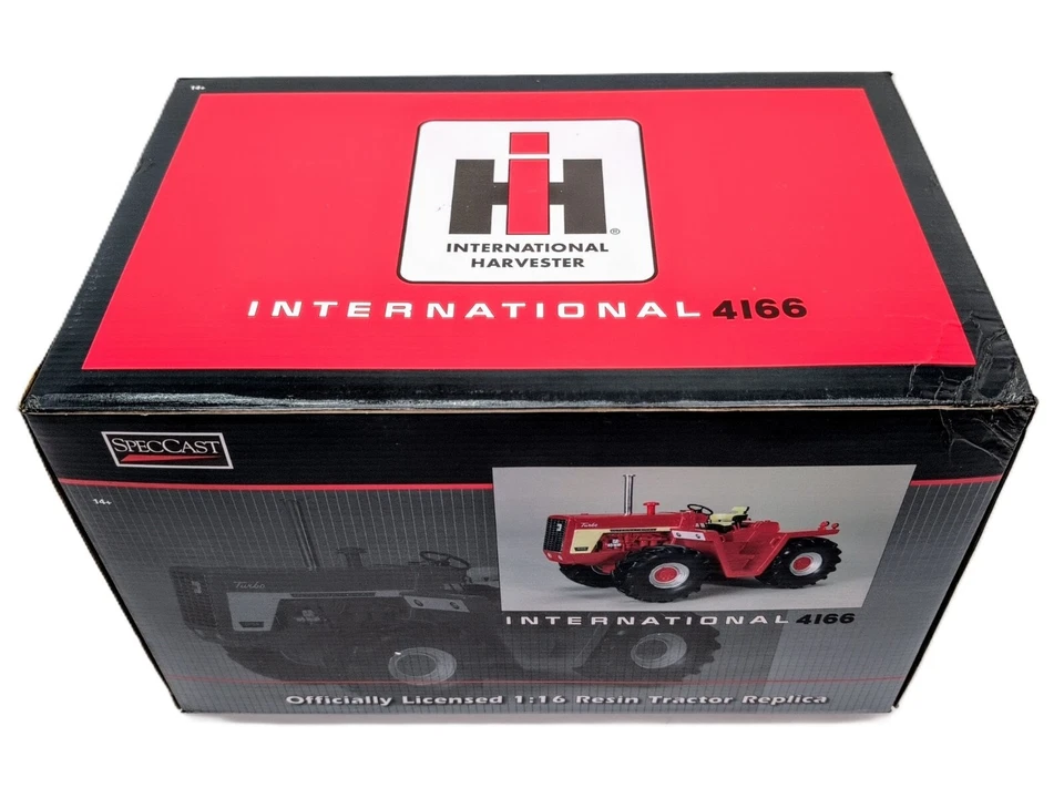 1/16 International Harvester 4166 4x4 Tractor - Resin Tractor Model SpecCast - Image 3 of 4