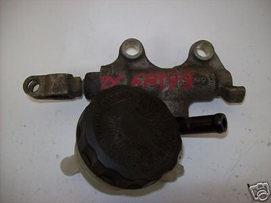 イガグリママ　Ｃ-50.51 REAR MASTER CYLINDER FOR KAWASAKI ZX-6R 1998 (Z1561) | eBay