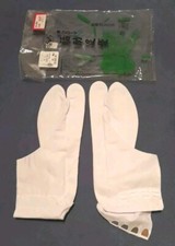 NEU mit Etikett echte japanische traditionelle Tabi Socken wei&szlig; 4 Haken Gr&ouml;&szlig;e 24,5 cm UK 5