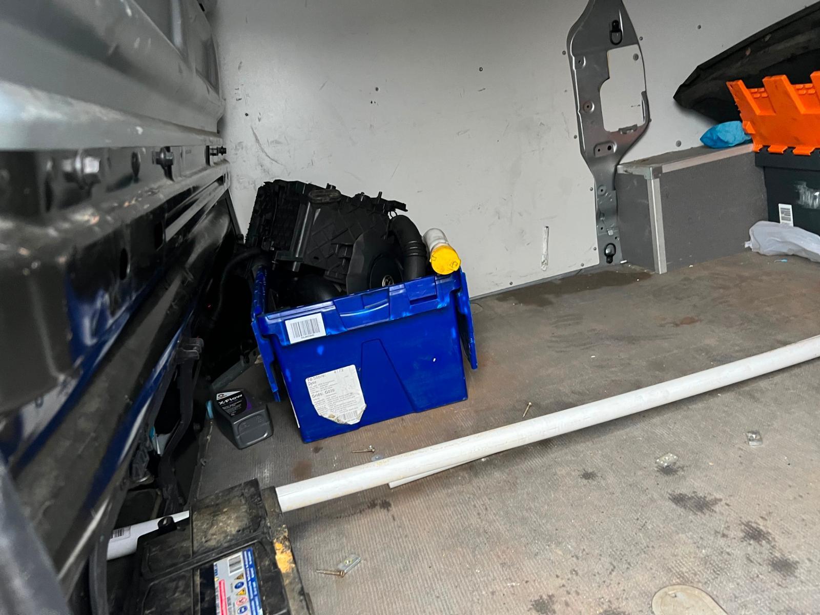 2017 vauxhall Vivaro van 2900 air con sat nav SPARES OR REPAIR HEAD