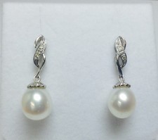 Cultured Freshwater Pearl  Diamonds Set In Solid 14K White Gold Earrings NEW