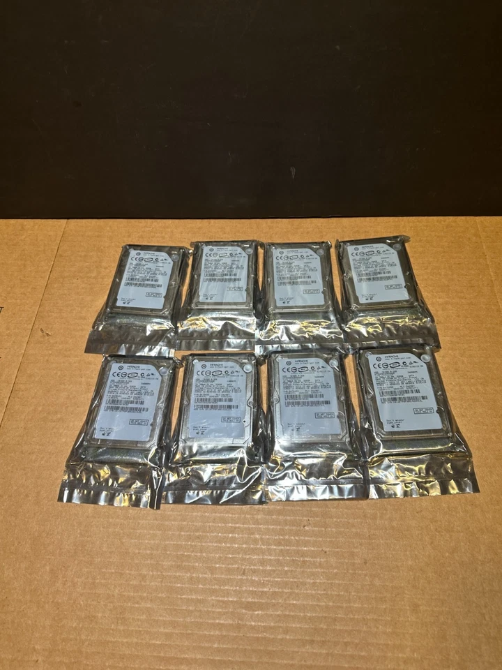 8x Hitachi Travelstar 5K500.B HTS545032B9SA00 320GB Internal 5400RPM 2.5" - Image 2 of 4