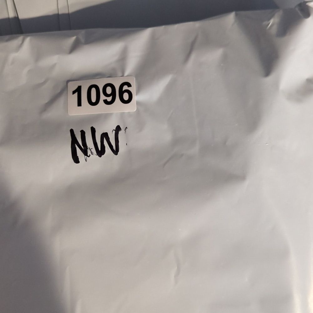 Nine West Light Lime Green Patterned Button Down … - image 7