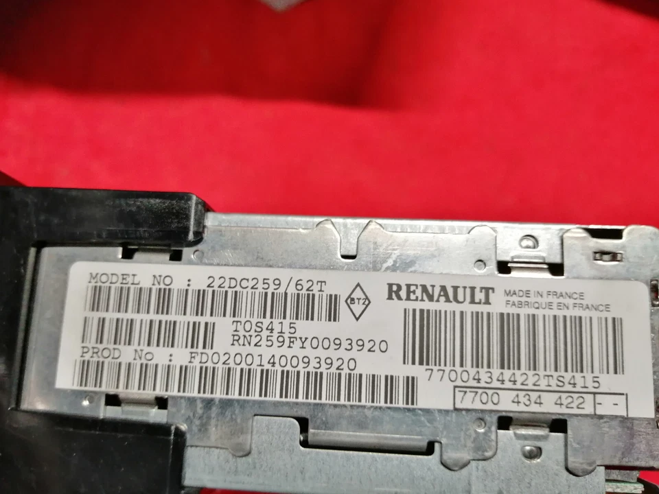 AUTORADIO PHILIPS 22DC59/62T 7700434423 7700434422 RENAULT CLIO MEGANE SCENIC - Photo 4/4