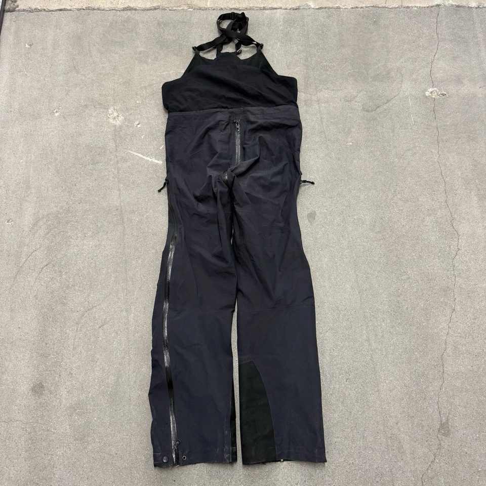 Pantalones con tirantes Arc’terx Gore Tex para mujer talla mediana Foto 4 de 4