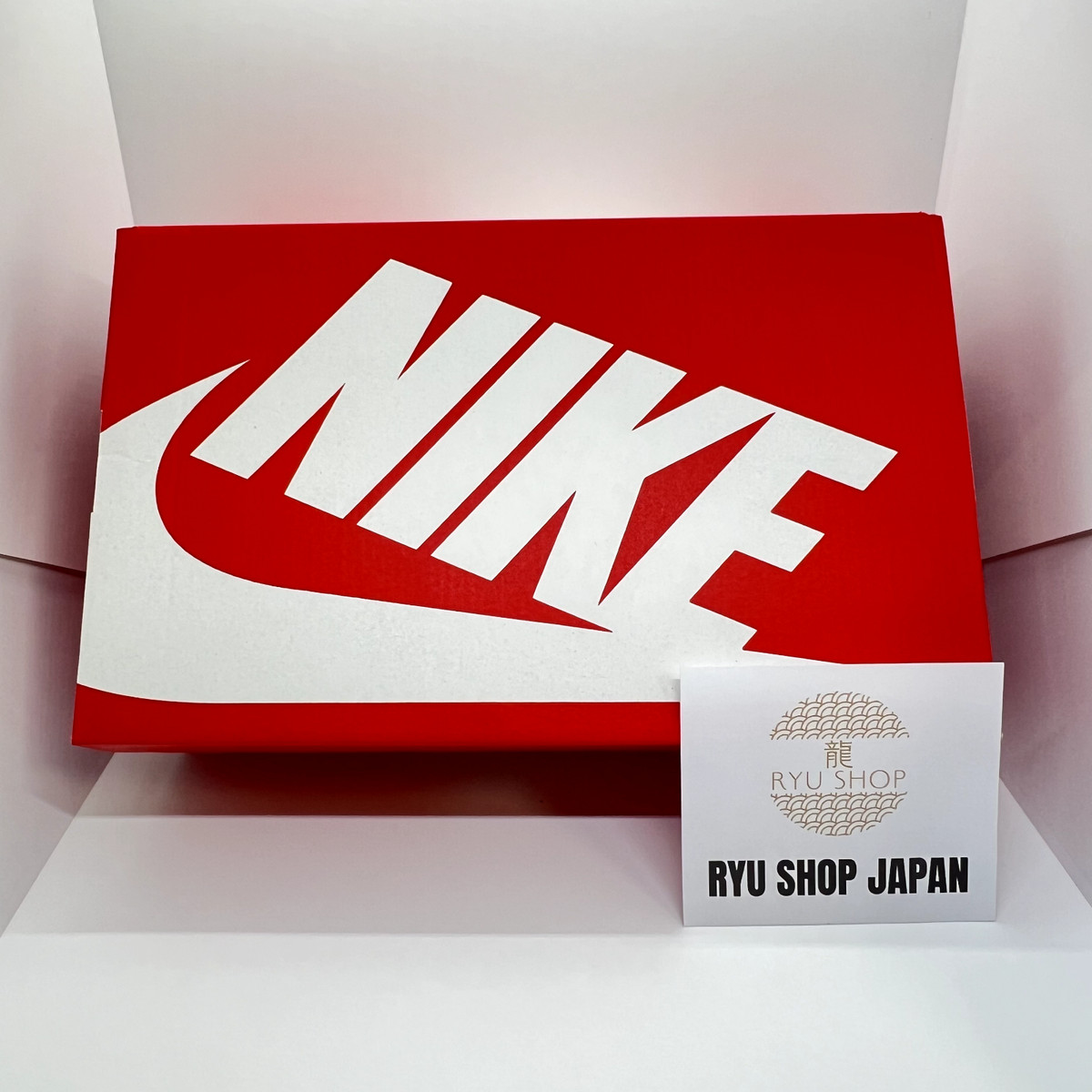 Nike Sneakers Air Max 90 Premium Off White / Grey Fog IM5759-100 — product photo 2 of 11