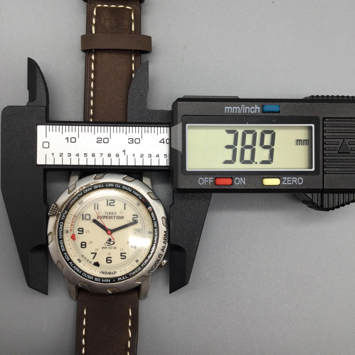Timex Expedition Shenmue Mens Watch 39mm Silver Tone Indiglo New