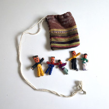 Guatemalan Worry Dolls Bag Family Set of 5 People Small Case Holder CIN