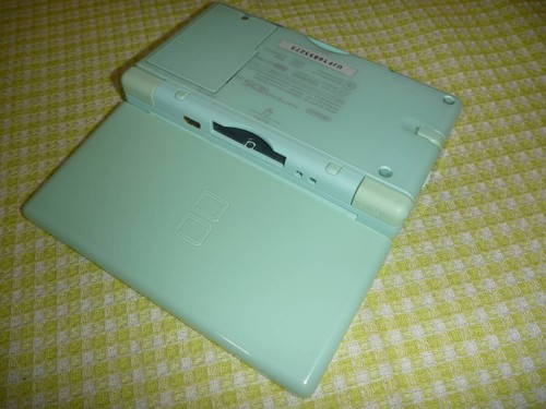 Nintendo DS Lite Ice Blue Console Buy It Now - Picture 7 of 7