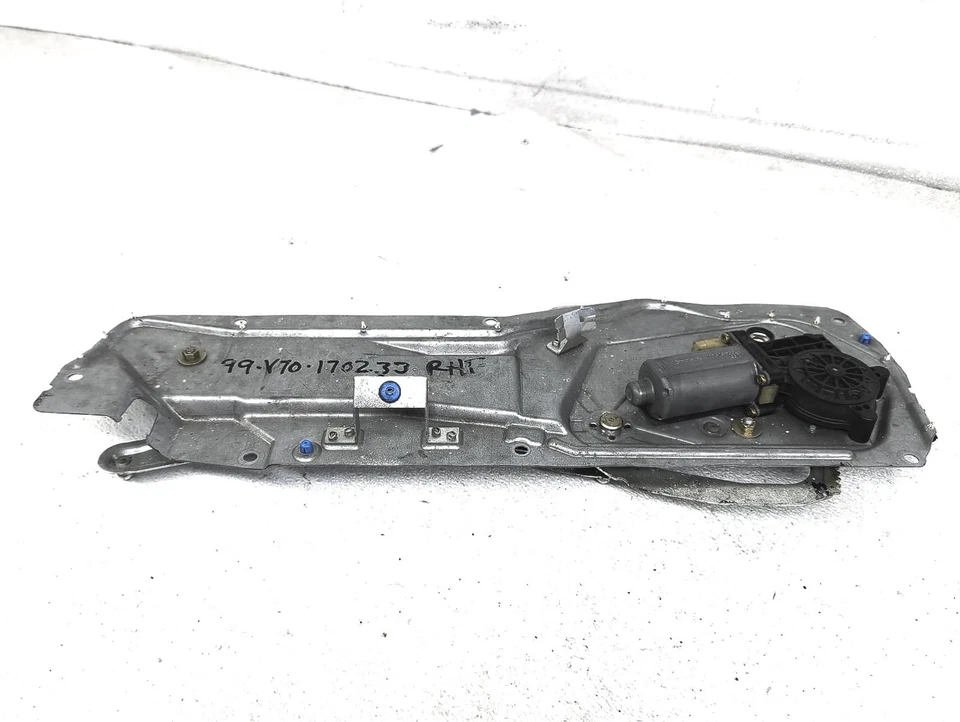 1998-2000 Volvo V70 Front Passenger Window Regulator & Motor  91527242 - Image 3 of 4