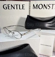 Gentlemonster Sunglasses Jennie - Barrette 02 Silver Frame Clear Lenses