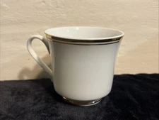 1985 Sheffield Replacement Teacup Regency Gold