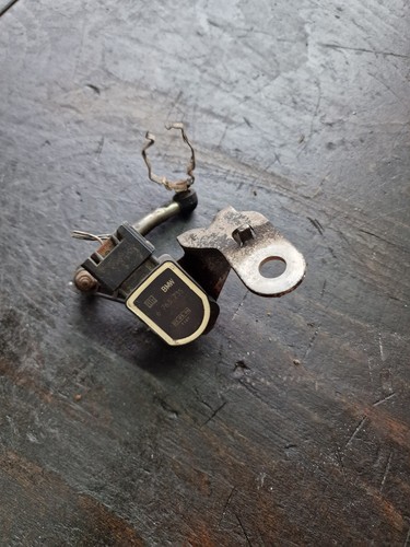 BMW X5 E60 E61 E81 E87 E90 E91 E92 Xenon Scheinwerfer Höhenstandsensor 6763735