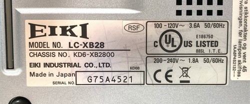 Eiki LC-XB28 LCD Projector With Carrying Case - Bild 6 von 6