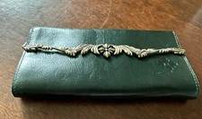 Patricia Nash ‘Loxley’ Dark Green Leather Slim Wallet Bi-Fold NWOT
