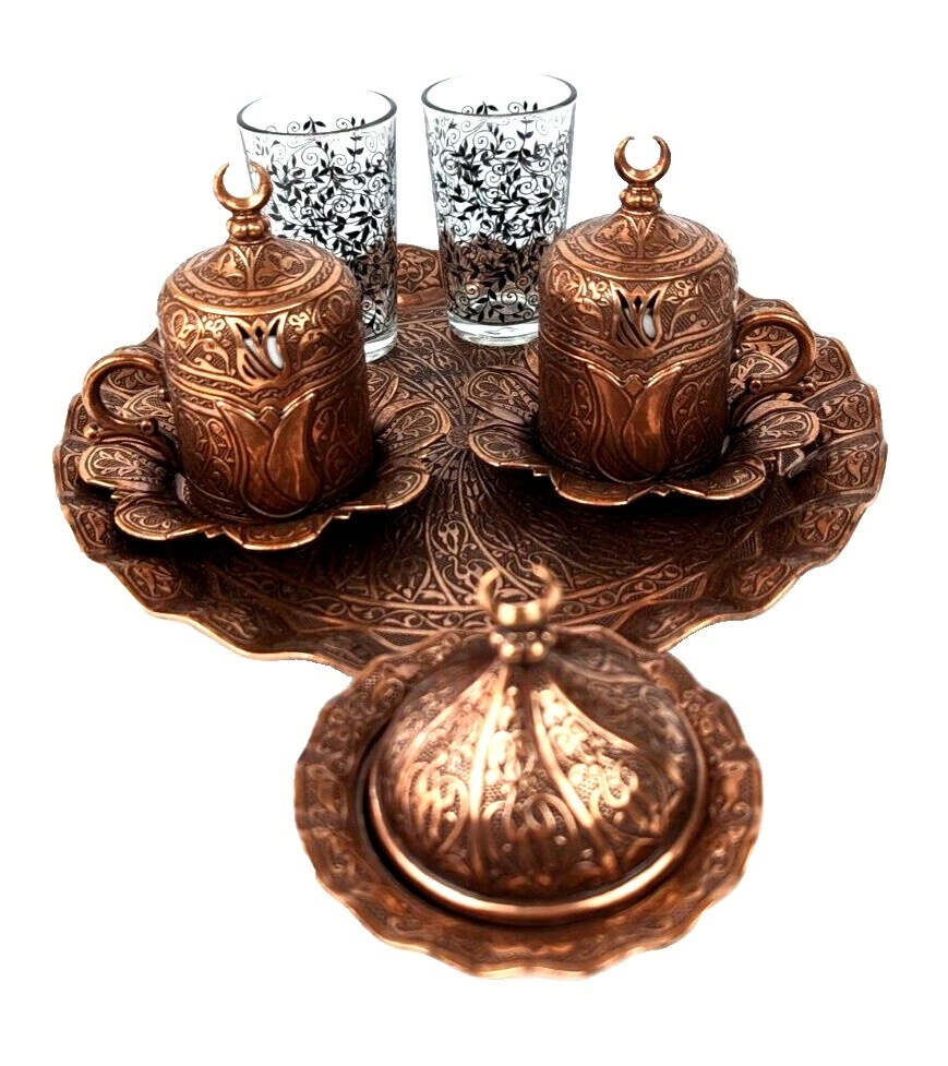 Tazas y platillos Floral de cobre