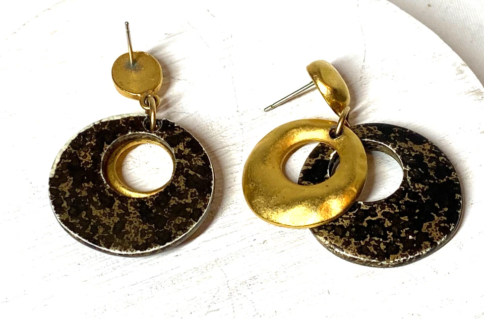 Brincos postes tom dourado círculo dourado com furo círculo marrom com furo pendurado em gota - Imagem 2 de 4