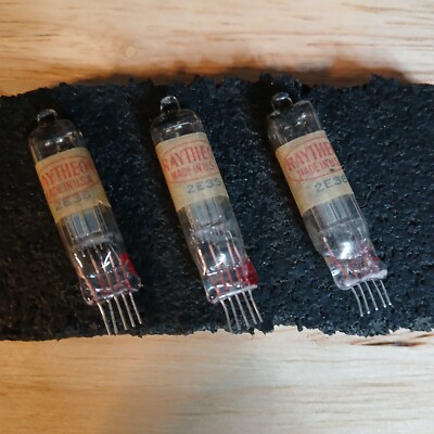 1950's x3 NOS Vintage Raytheon CK 2E3S Mini Glass 5 pin #288 in line Tubes