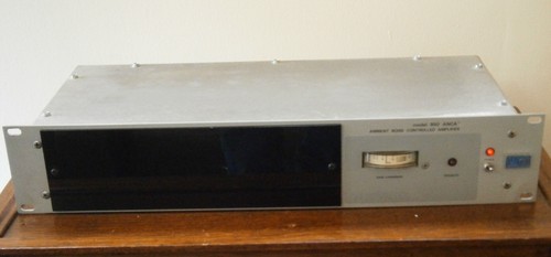 UREI 950, ANCA, AMBIENT NOISE CONTROLLED AMPLIFIER - Picture 4 of 7