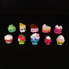 Shopkins Cakes - 10 Piece Lot - Corey Cupcake Cupcake Chic Color Change